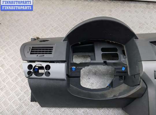 купить Панель приборная (торпедо) на Opel Astra H (2004-2009)