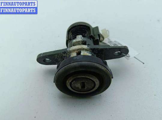 купить Личинка замка багажника на Fiat Stilo