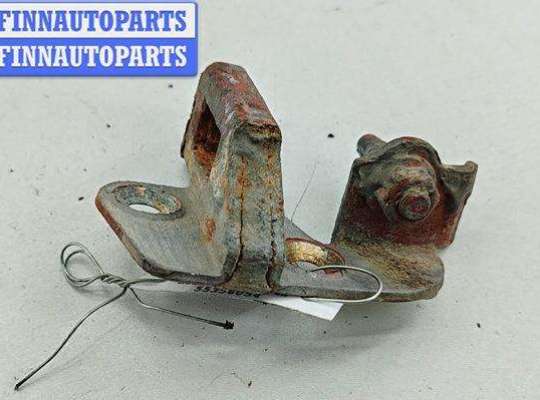 Ответная часть (скоба) замка двери VG2707345 на Volkswagen Transporter T4