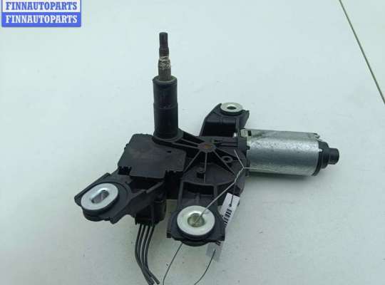 купить Двигатель стеклоочистителя заднего (моторчик дворников) на Volkswagen Passat B6