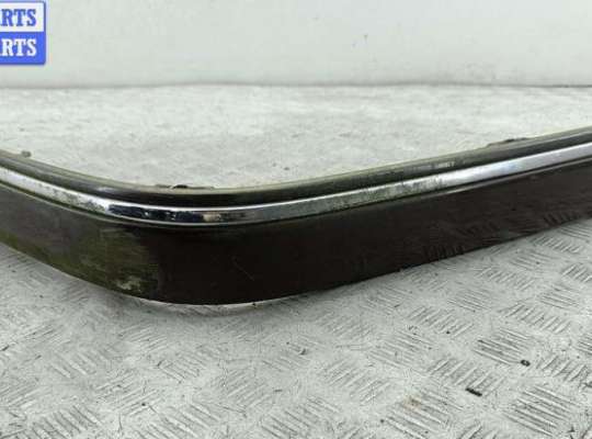 купить Молдинг бампера переднего на Mercedes E-Class W210 (1995-2002)