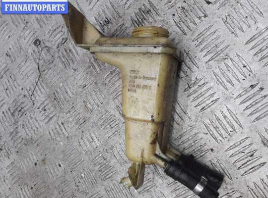 Бачок гидроусилителя VG2005181 на Volkswagen Passat B5