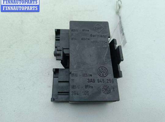 купить Плата фонаря заднего левого на Volkswagen Passat B4