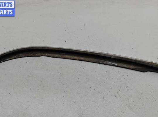 купить Ус под фару левый на BMW 5 E39 (1995-2003)