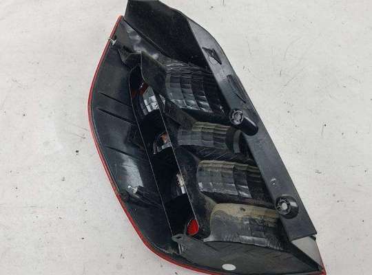 купить Фонарь задний правый на Renault Scenic II (2003-2009)