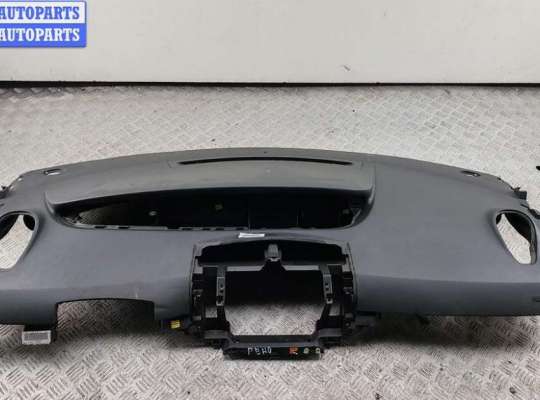 Панель приборная (торпедо) RN1539813 на Renault Scenic II (2003-2009)