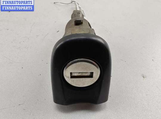 купить Личинка замка на Volkswagen Golf-5 Plus