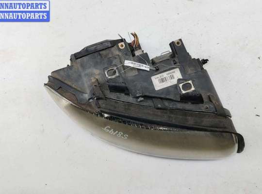 купить Фара правая на Audi A4 B6 (2001-2004)