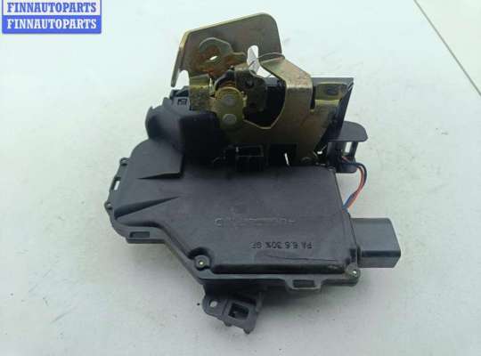 купить Замок двери задней левой на Audi A4 B6 (2001-2004)