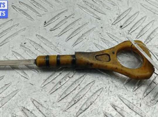 купить Щуп двигателя масляный на Kia Sorento (BL, 2002-2009)