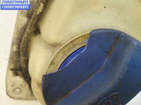 купить Бачок расширительный на Volkswagen Passat B5