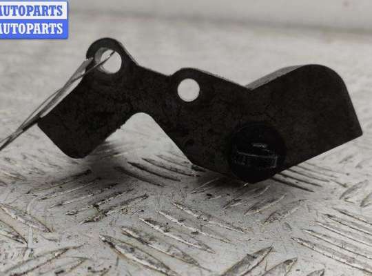 купить Кронштейн крепления на Renault Megane II (2002-2008)