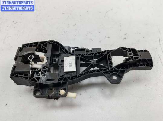 купить Корпус (держатель) ручки двери передней правой на Audi Q7 4L (2005-2015)