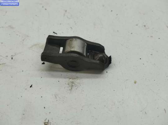 купить Коромысло клапана (рокер) на Volkswagen Golf-5