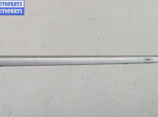 купить Молдинг двери передней левой на Opel Astra H (2004-2009)