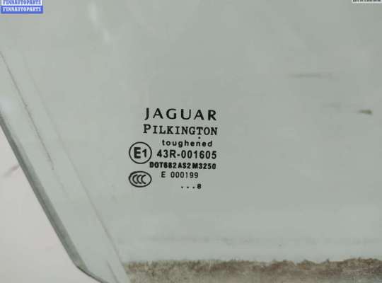 купить Стекло двери передней правой на Jaguar XF