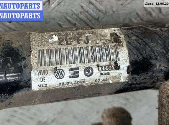 купить Полуось передняя правая на Volkswagen Passat B6