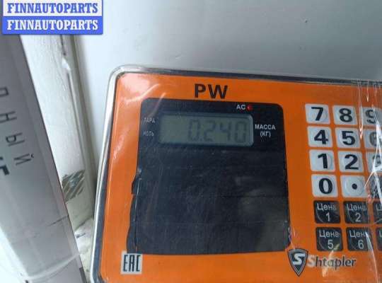 Планка подсветки номера на Mercedes-Benz E (W210)