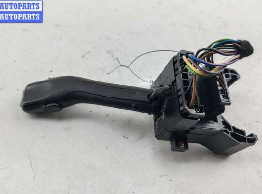 купить Переключатель дворников на Volkswagen Passat B5+ (GP)