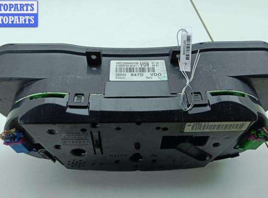 купить Щиток приборный (панель приборов) на Volkswagen Passat B5+ (GP)