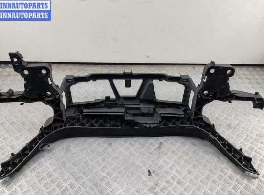 купить Рамка передняя (панель кузовная, телевизор) на Renault Scenic II (2003-2009)