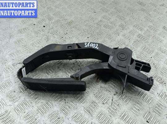 купить Педаль газа на Mercedes C-Class W203 (2000-2006)