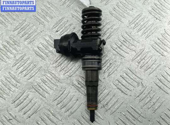 купить Форсунка топливная на Volkswagen Passat B6