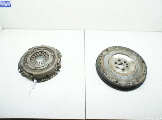 купить Маховик на Ford Focus I (1998-2005)