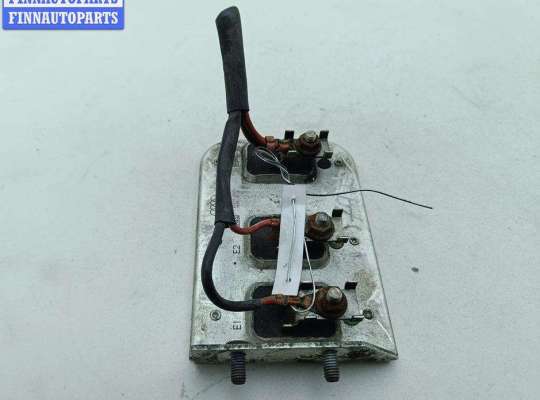 купить Блок управления вентилятором радиатора на Audi A6 C5 (1997-2005)