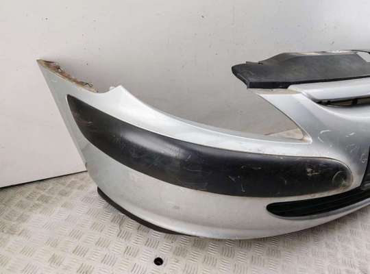 купить Бампер передний на Peugeot 307