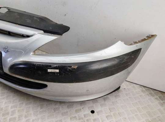 купить Бампер передний на Peugeot 307
