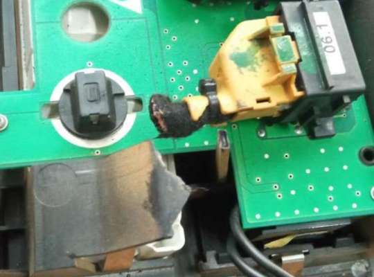 купить Фонарь салонный (плафон) на Porsche Cayenne