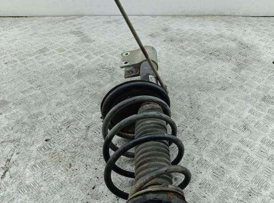 купить Стойка подвески передняя левая на Peugeot 307