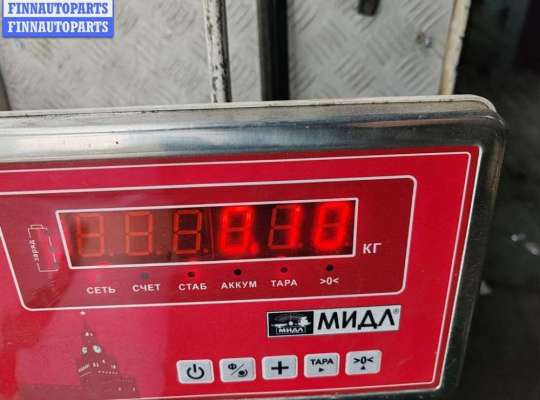 купить Молдинг двери задней правой на Volkswagen Golf-5 Plus