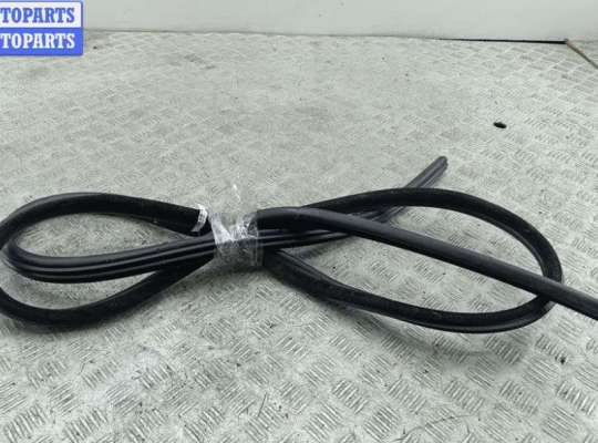 купить Уплотнитель двери передней правой на BMW 5 E60/E61 (2003-2010)