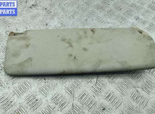 купить Козырек солнцезащитный правый на Volkswagen Passat B3