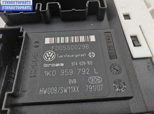 купить Моторчик стеклоподъемника передний правый на Volkswagen Passat B6