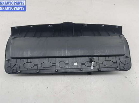 купить Обшивка крышки багажника на Skoda Fabia mk2 (5J)