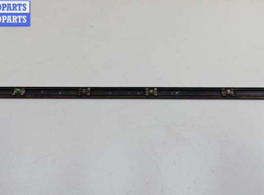 купить Молдинг двери передней правой на BMW 5 E39 (1995-2003)