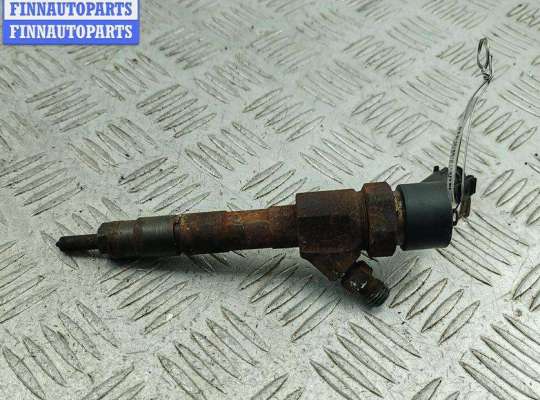 Форсунка топливная на Opel Vivaro A