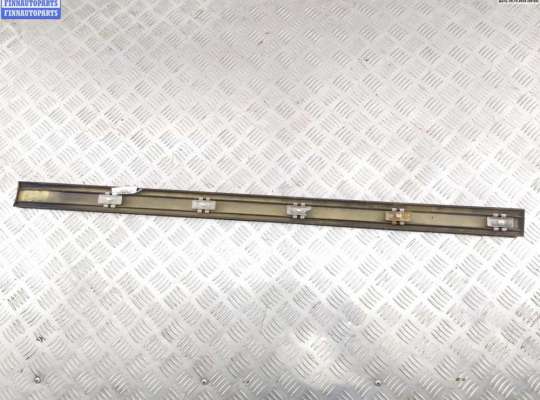 купить Молдинг двери передней левой на Mercedes W202 (C)