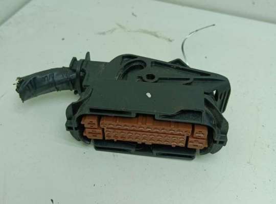 купить Разъем (фишка) проводки на Skoda Fabia mk2 (5J)