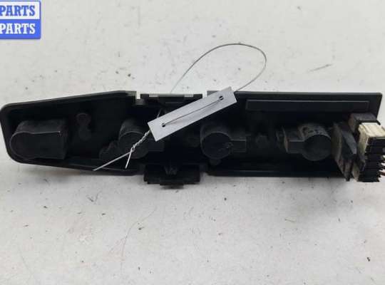 купить Плата фонаря заднего правого на Peugeot Expert (1994-2006)