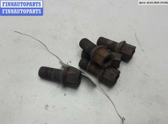 Болт колесный (гайка колесная) VG2263832 на Volkswagen Golf-4