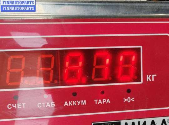 Стекло боковое двери на Volkswagen Touran I (1T)