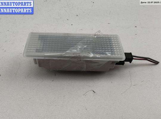 Фонарь салонный (плафон) BM3254031 на BMW 5 F10/F11 (2009-2017)