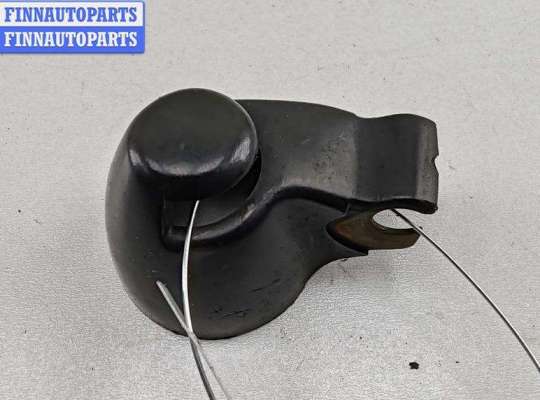 купить Крышка поводка стеклоочистителя на Volkswagen Passat B5