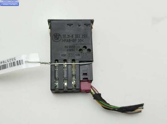 купить Кнопка обогрева сидений на BMW 5 E39 (1995-2003)