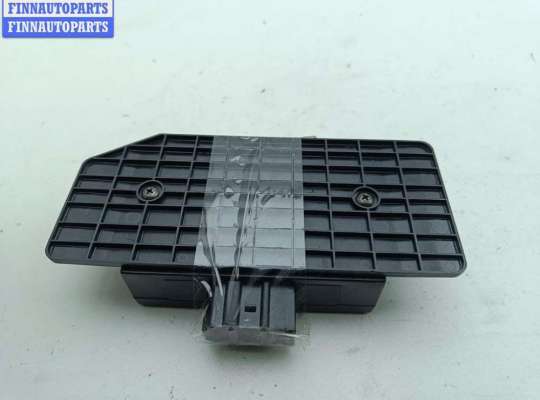 ЭБУ салона (Блок комфорта) на Volkswagen Passat B5 (3B)