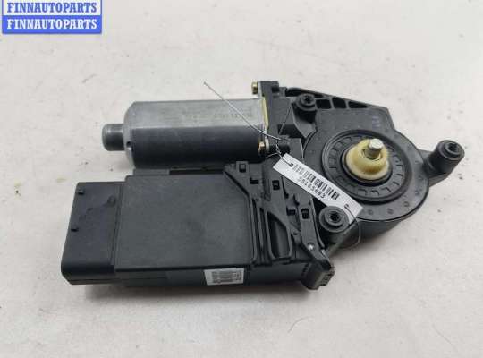 купить Моторчик стеклоподъемника передний правый на Volkswagen Passat B5